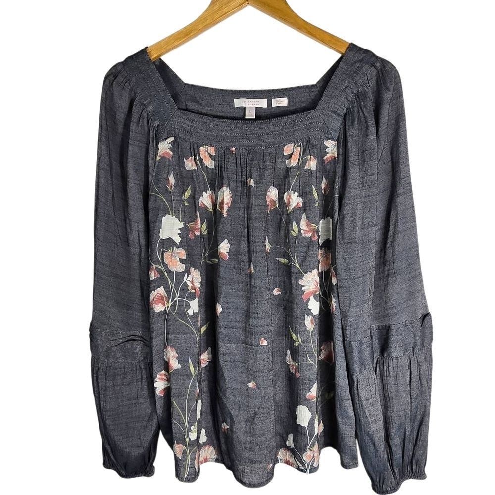 LC Lauren Conrad Floral Dark Gray and Pink Blouse Size L